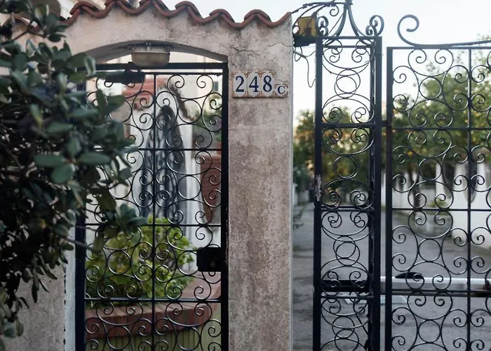 Les 5* Σορέντο